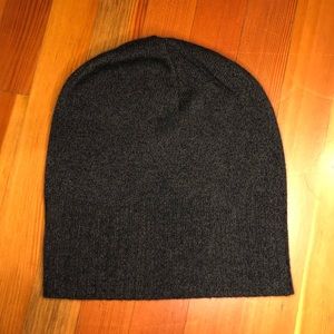 Mossimo loose fit beanie OS EUC